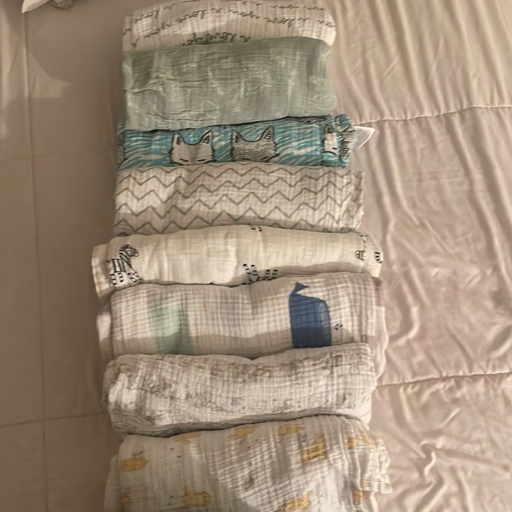 8 Swaddle Blankets